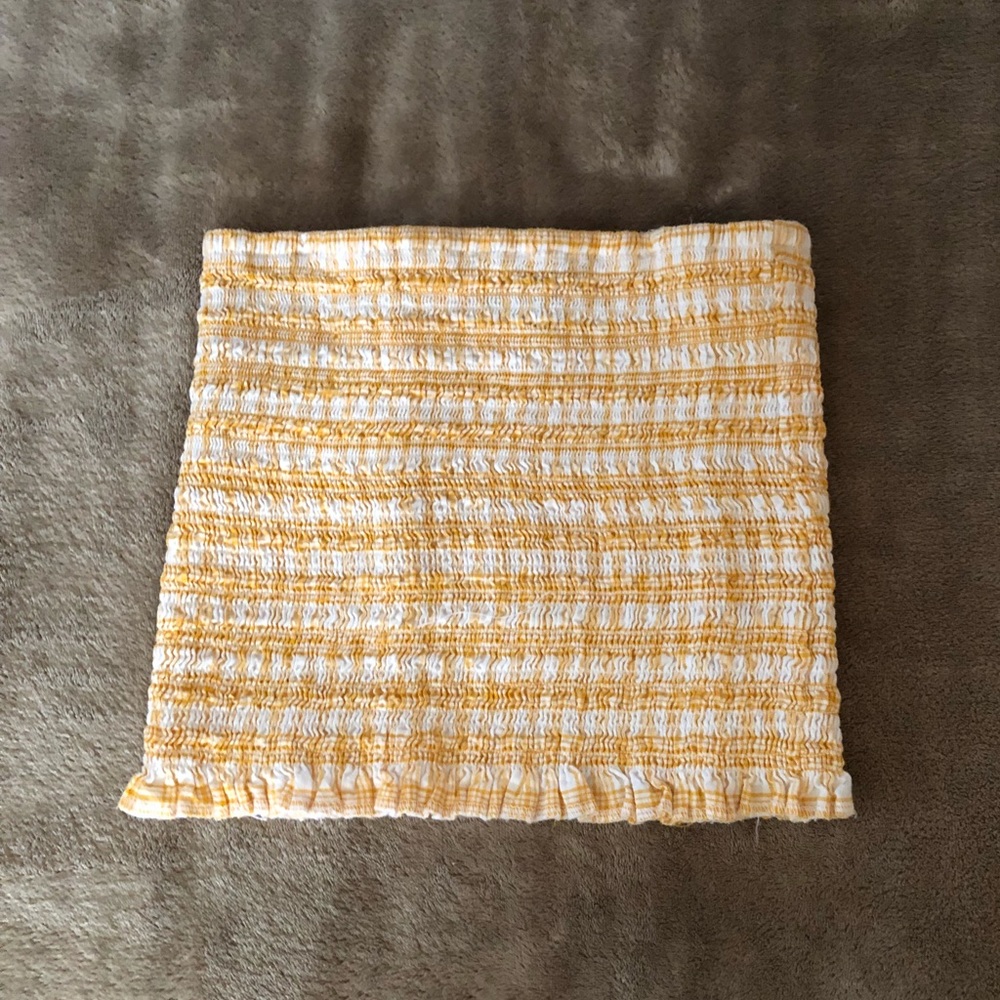 Ruffled bandeau🌼